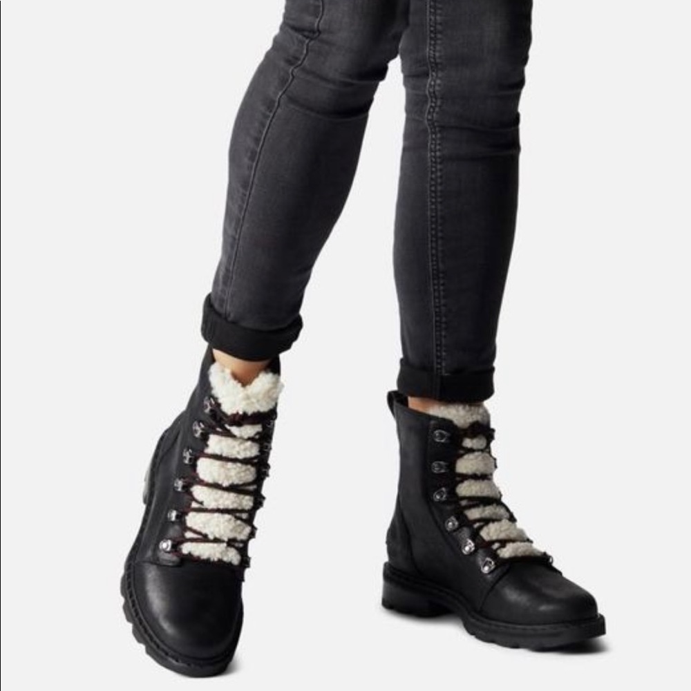 NEW WOMEN'S LENNOX™ LACE COZY BOOTIE (7.5)